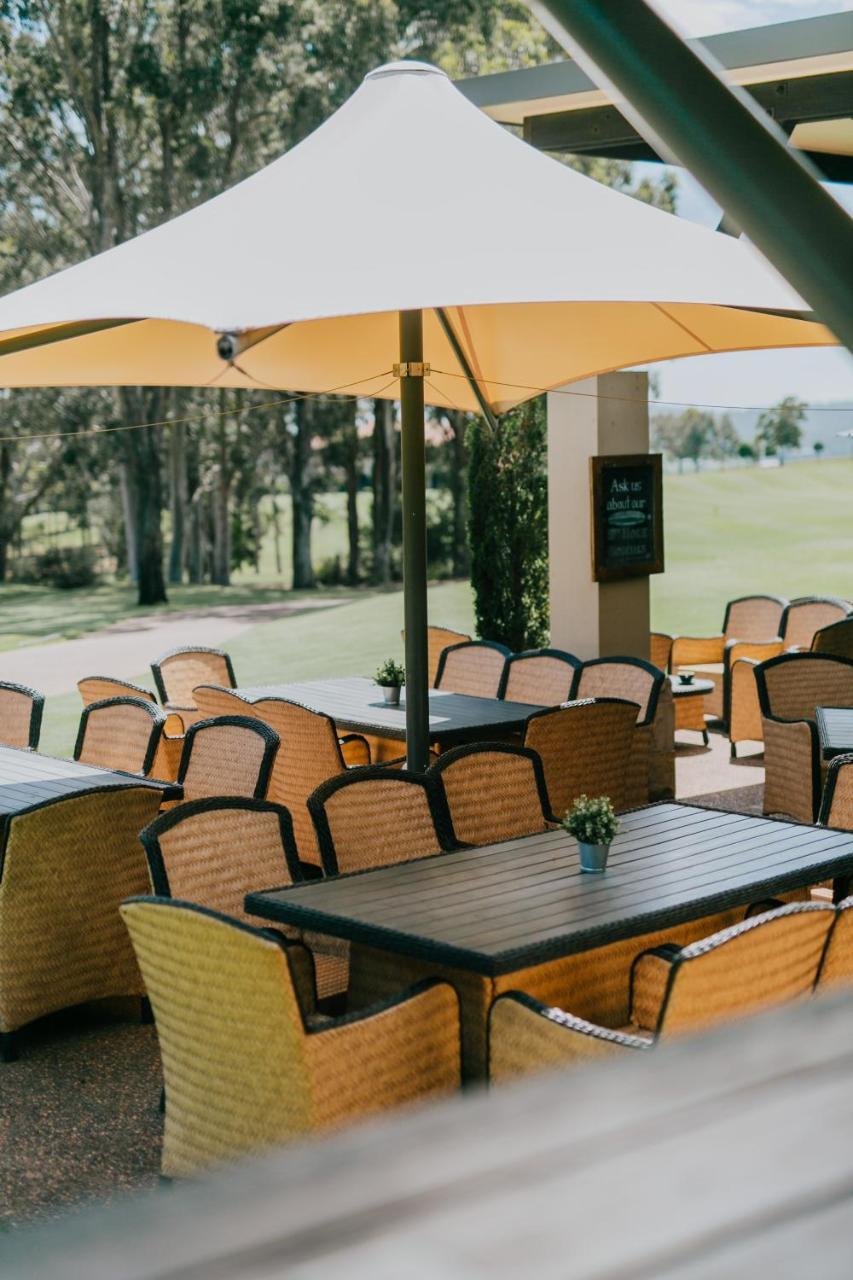 Chateau Elan At The Vintage Поколбін Екстер'єр фото Clubhouse at the 2019 Women's Open